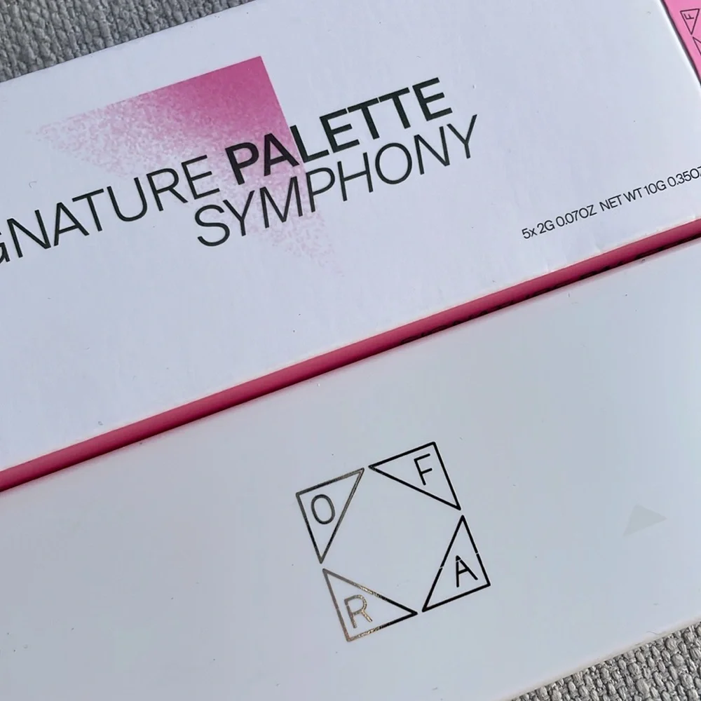 OFRA SIGNATURE PALETTE - SYMPHONY eyeshadow palette